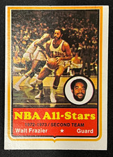1973-74 Topps #10 Walt Frazier New York Knicks - EX - Multiple Pictures picture