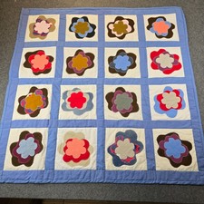 Vintage Handmade Floral Applique Patchwork Quilt Multicolored Bedroom 45