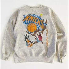 Looney Tunes New York Knicks Stay Turned Graphic Crewneck Sweatshirt KH17997 picture