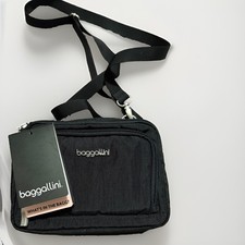 Baggallini Legacy Triple Zip Bagg picture