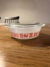 RARE PYREX Butterprint 1 PT #471 White/Red Rooster Milk Glass Bowl w/ Lid picture