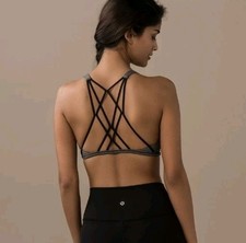 Lululemon Free To Be Zen Bra Heathered Black Yoga Workout Gym Size 4 picture
