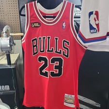 Micheal Jordan Chicago Bulls Red 97-98 NBA Finals M&N Authentic Jersey Large New picture