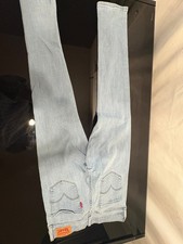 Levis Jeans Women’s 311 Shaping Skinny Leg Denimlue Size W28 L30 picture