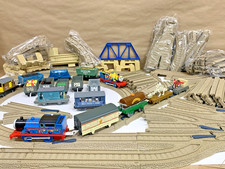 100+pc Thomas Train Motorized Locomotives Cargo Cars Trackmaster Tracks Lot picture