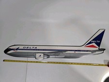 Vtg Delta Air Lines Boeing 767 Promotional Ceiling Hanger Sign Travel Agency 36