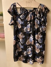 TORRID Light Blouse Top Shirt Short Sleeve Floral Chain Straps Women 2X XXL picture