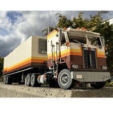 Full RC Cabover Truck with DRY-VAN Trailer 2870 Pieces MOC-141909+MOC-143449 picture
