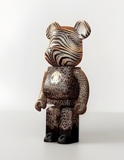 Bearbrick Macau 2023 x Roberto Cavalli 1000% picture