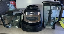 Ninja Pro System Base 2 Pitchers 2 Blades Working picture