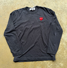 PLAY COMME des GARÇONS Men’s Black Long Sleeve Crew Tee Heart Logo. picture