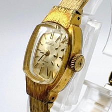 A Lovely 1971 Seiko 17-Jewel Manual Winding Antique Watch, Tonneau Shape. picture
