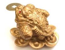 GOLD Feng Shui Money Frog /Money Toad Attract Wealth US Seller picture