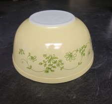 Vintage Pyrex 403 Shenandoah 2.5L Mixing Bowl Yellow Cream Green 1981 1986 picture