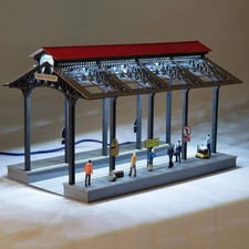 MENARDS UNION PASSENGER STATION O GAUGE O SCALE TRAIN CITY BUILDING ACCESSORY picture