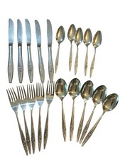 Vintage Oneida Oneidacraft Deluxe Stainless Flatware Silverware Lasting Rose 20 picture