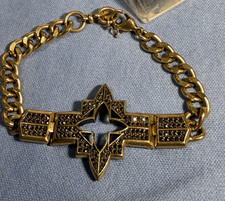 FINE GOLDEN HEAVY CHAIN BRACELET WITH BLACK ACCENT STONES picture