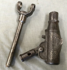 Vintage Auto Jack - St Joseph Mich. US Co Lift - For Parts / Repair picture
