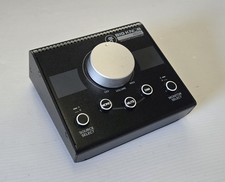 Mackie Big Knob Passive 2x2 Studio Monitor Controller picture