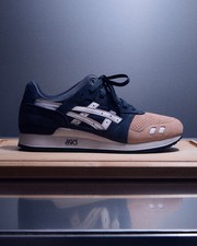 Ronnie Fieg x ASICS GEL-LYTE III Remastered “Salmon Toe” 1203B281-700 picture