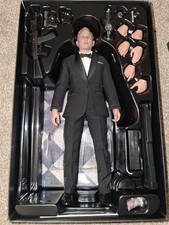 Hot Toys James Bond No Time To Die MMS803 picture