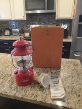 Vintage June 1959 Coleman Model 200A single mantle gas lantern. picture