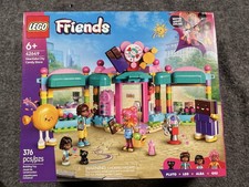 LEGO Friends Heartlake Candy Store 42649 376 Pcs 6+ Building Set New Box Wear picture