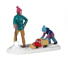 LEMAX Clearing the Sidewalk #12029 Figurines Brand New picture
