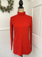 Athleta Women's Red Essence Ribbed Athletic Turtleneck NWT Size M picture
