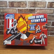 EVEL KNIEVEL DELUXE Dare Devil Stunt Set IDEAL TOYS 2006 New W/open Box picture