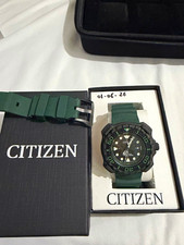 Citizen Eco-Drive Diver 200m Quartz Date Black Dial Green Rubber Strap picture
