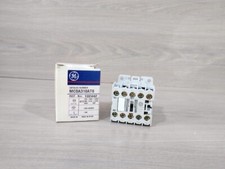 LOT 2 PCS General Electric MC0A310AT6 Contactor 102442 picture