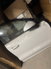2015-2023 Porsche Macan 95B Rear Right Door Assembly White OEM *NOTE* picture