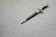 S1107 ANITQUE GOLD EAGLE WING LION HISTORICAL MEDIEVAL SHORT SWORD DAGGER 15.6