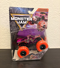 Spin Master Monster Jam Spooky Collection Calavera 1:64 Diecast Truck picture