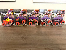 Monster Jam Spooky Collection: 5/6 Set picture