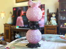 Fenton GWTW Poppy Cased Glass Lavender Pink Lamp picture