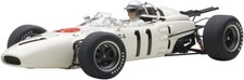 AUTOart 86599 1/18 Honda RA272 F1 1965 #11 Mexico GP Winner (w/Richie Ginther/Dr picture