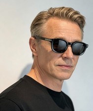 Zegna Model EZ0229 47□23‑145 Vintage Round Sunglasses Black Frame Gradient Purpl picture