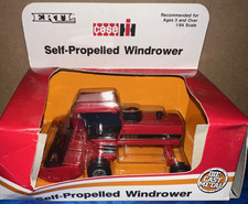ERTL VINTAGE 1/64 Case International 8840 Windrower #4405 picture