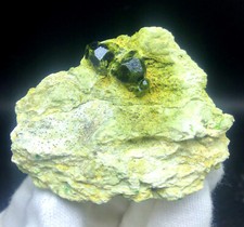 142 Gm Rare Green Demantoid Garnet Crystal On Matrix Specimen From Afghanistan picture