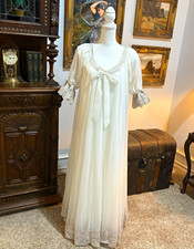 Jenelle of California peignoir set vintage size medium  picture