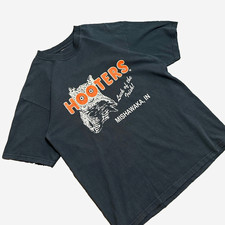 VTG / Y2K Hooters T-Shirt Men's XL - 2XL Black Short Sleeve Crewneck Cotton picture