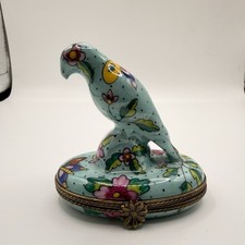 Peint Main Limoges France Chamart Bird Floral Trinket Box Vintage/Antique Video picture