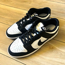 Nike Men's Black/White Colorblock Low Top Lace-Up Athletic Sneakers picture