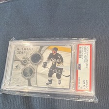 Upper Deck 2005 SP Game Used Sidney Crosby GG-SC NHL Game Gear PSA 9 /100 picture
