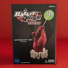 Cryptozoic Entertainment DC Life-Sized Hand Statues: Harley Quinn Puddin`Pop NEW picture