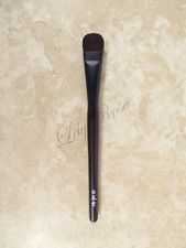 HAKUHODO Kokutan Eyeshadow Brush M, All Blue Squirrel, No Synthetic New, Disc picture
