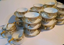 Vtg Noritake 24k Gold, 18 Piece Tea & Coffee Set, Christmas Ball Pattern picture