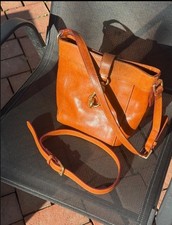Dooney & Bourke - Florentine Leather Sadie Feed Bag - Natural -incl Dust Bag picture
